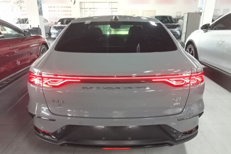 Used BYD Han 2025 DM-i 125KM LiDAR-Powered Intelligent Driving Model Rear