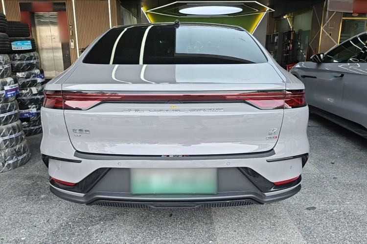 Used BYD Han 2025 EV Intelligent Driving Edition 701KM LiDAR Flagship Model Rear