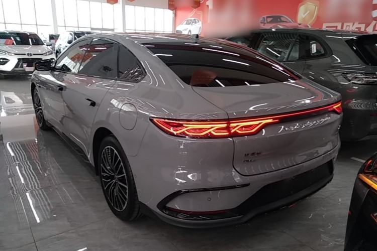 Used BYD Han 2025 DM-i Intelligent Driving Edition 125KM LiDAR Flagship Model Rear Left 45 Deg