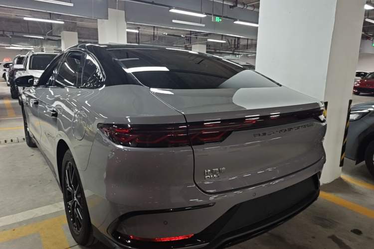 Used BYD Han 2025 DM-i 125KM Elite Model Rear Left 45 Deg
