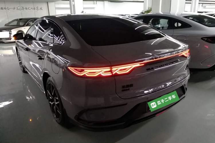 Used BYD Han 2025 DM-i 125KM Prestige Model Rear Left 45 Deg