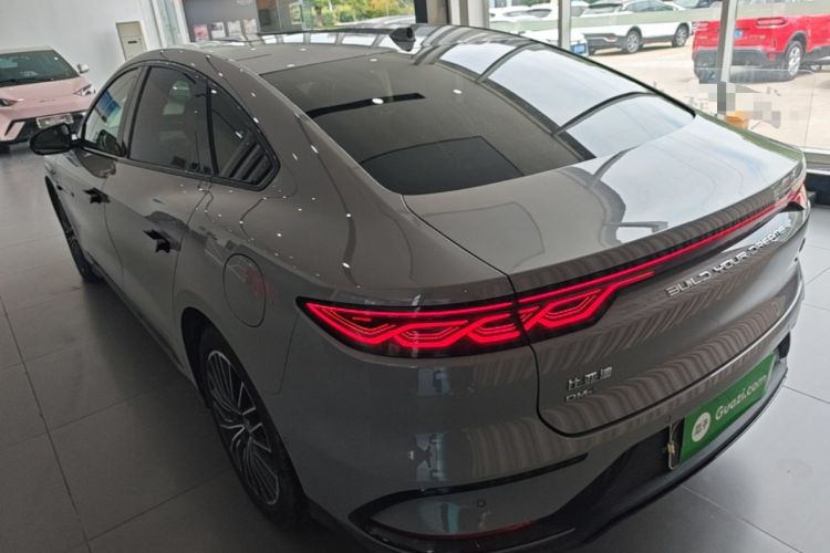 Used BYD Han 2025 DM-i Intelligent Driving Edition 125KM LiDAR Flagship Model Rear Left 45 Deg