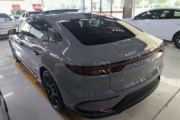 Used BYD Han 2025 DM-i Intelligent Driving Edition 125KM Prestige Model Rear Left 45 Deg