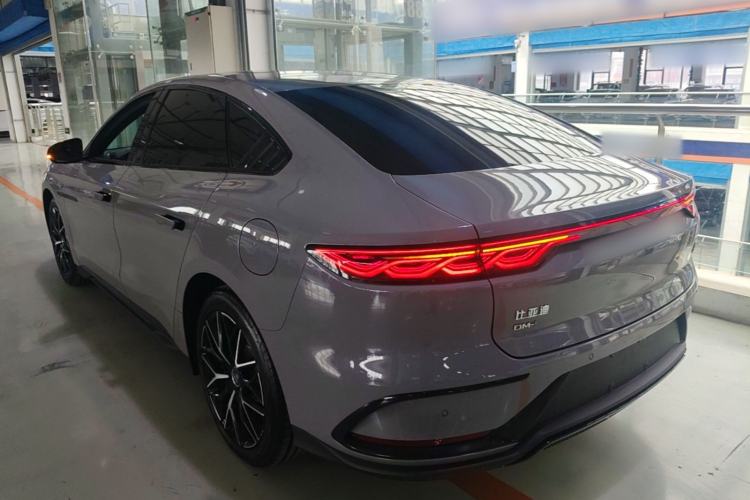 Used BYD Han 2025 DM-i 125KM Prestige Model Rear Left 45 Deg