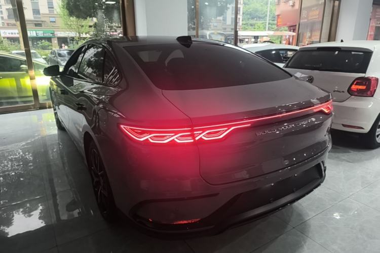 Used BYD Han 2025 DM-i 125KM LiDAR-Powered Intelligent Driving Model Rear Left 45 Deg