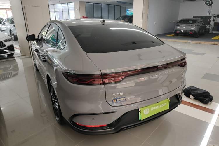 Used BYD Han 2025 DM-i 125KM LiDAR-Powered Intelligent Driving Model Rear Left 45 Deg