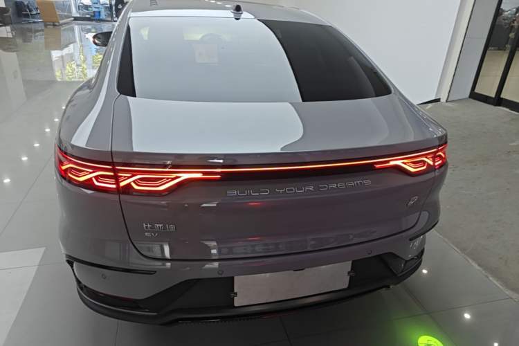Used BYD Han 2025 EV with 701 km of Laser Radar-Enabled Intelligent Driving Rear