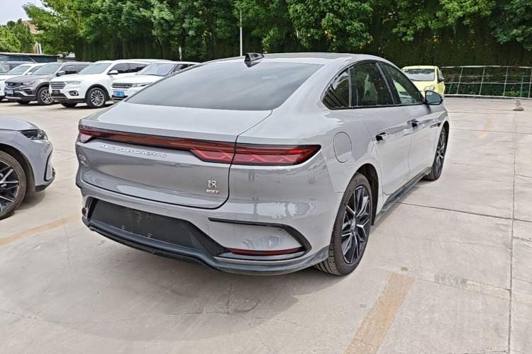 Used BYD Han 2025 DM-i 125KM LiDAR-Powered Intelligent Driving Model Rear Right 45 Deg