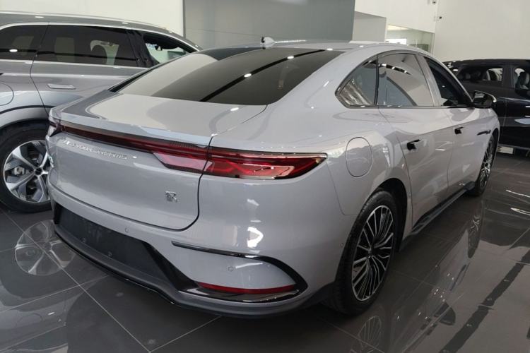 Used BYD Han 2025 DM-i 125KM LiDAR-Powered Intelligent Driving Model Rear Right 45 Deg
