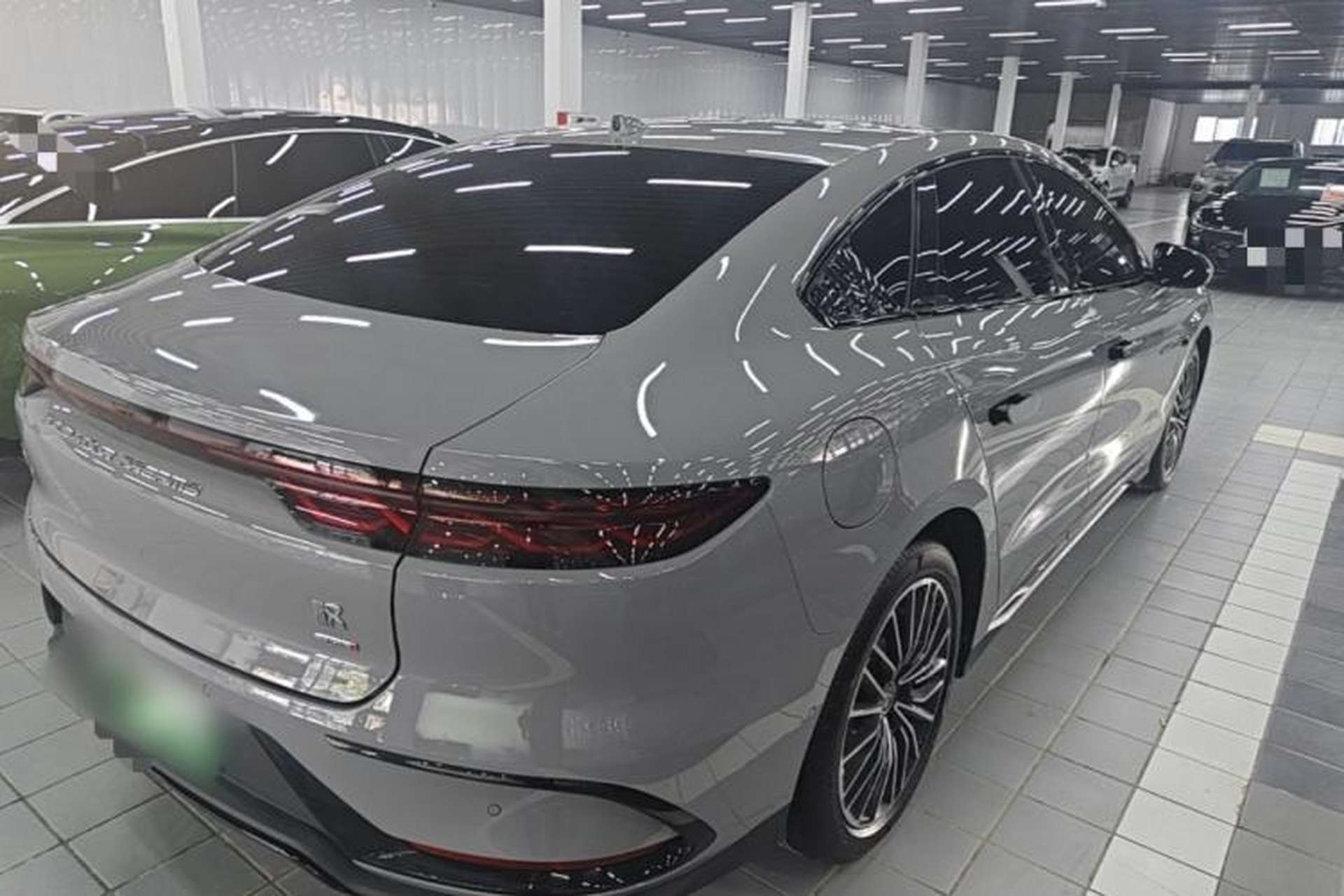 Used BYD Han 2025 DM-i Intelligent Driving Edition 125KM LiDAR Flagship Model Rear Right 45 Deg