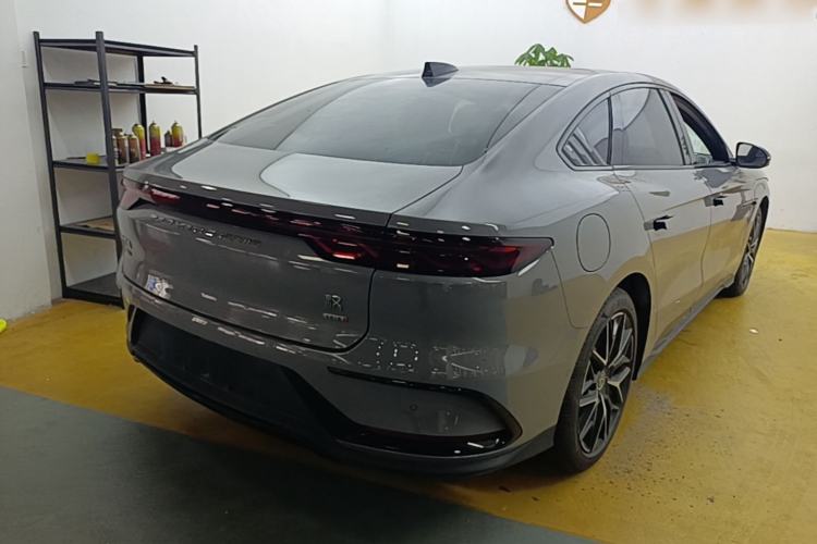 Used BYD Han 2025 DM-i Intelligent Driving Edition 125KM Prestige Model Rear Right 45 Deg