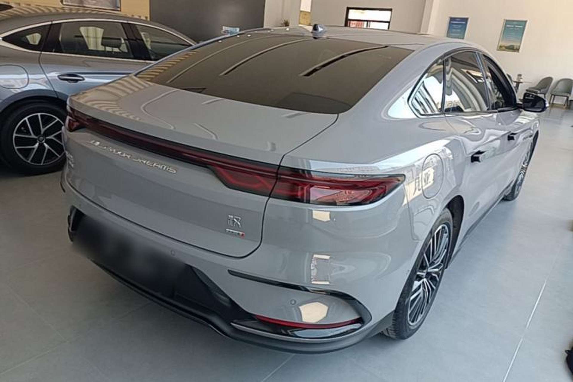 Used BYD Han 2025 DM-i Intelligent Driving Edition 125KM LiDAR Flagship Model Rear Right 45 Deg