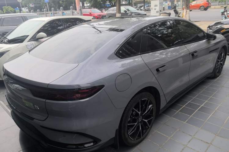 Used BYD Han 2025 DM-i 125KM Prestige Model Rear Right 45 Deg