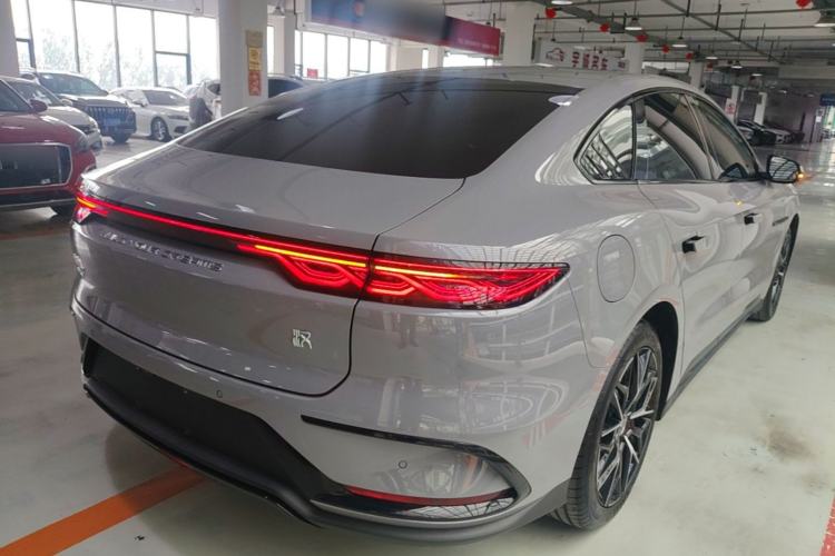 Used BYD Han 2025 DM-i 125KM Prestige Model Rear Right 45 Deg