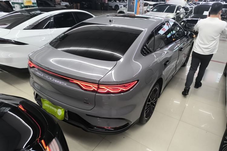 Used BYD Han 2025 DM-i Intelligent Driving Edition 125KM LiDAR Flagship Model Rear Right 45 Deg