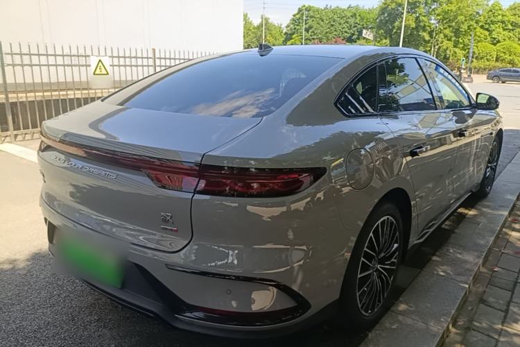 Used BYD Han 2025 DM-i Intelligent Driving Edition 125KM LiDAR Flagship Model Rear Right 45 Deg