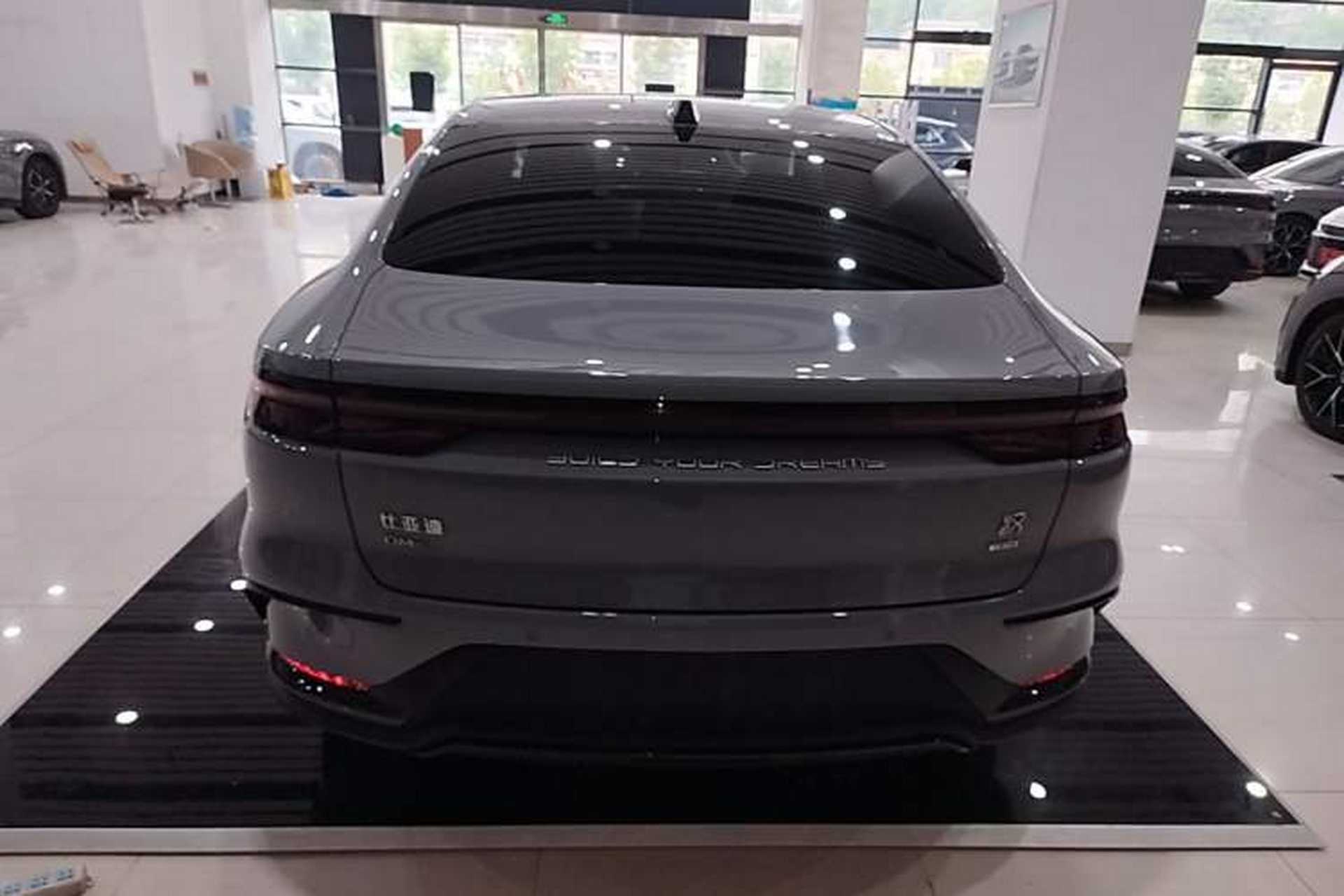 Used BYD Han 2025 DM-i Intelligent Driving Edition 125KM Prestige Model Rear