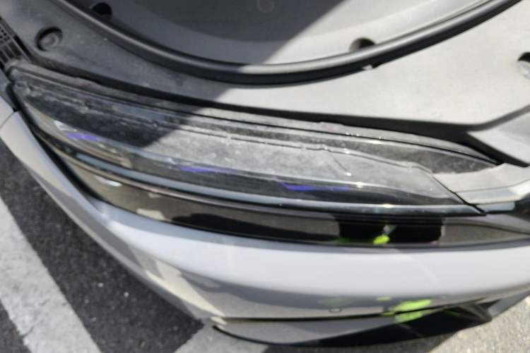 Used BYD Han 2025 EV with 701 km of Laser Radar-Enabled Intelligent Driving Right Front Headlight