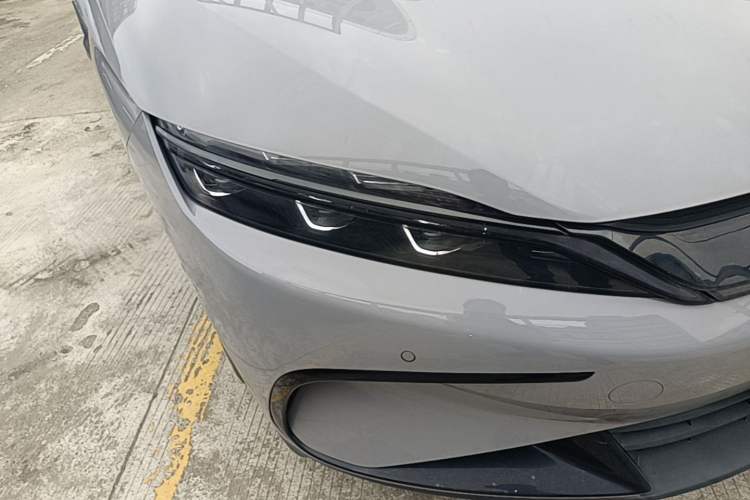 Used BYD Han  Right Front Headlight