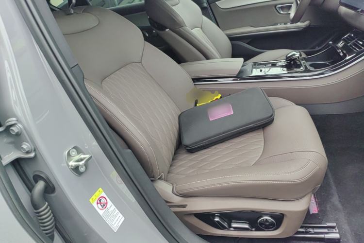 Used BYD Han  Right Front Seat
