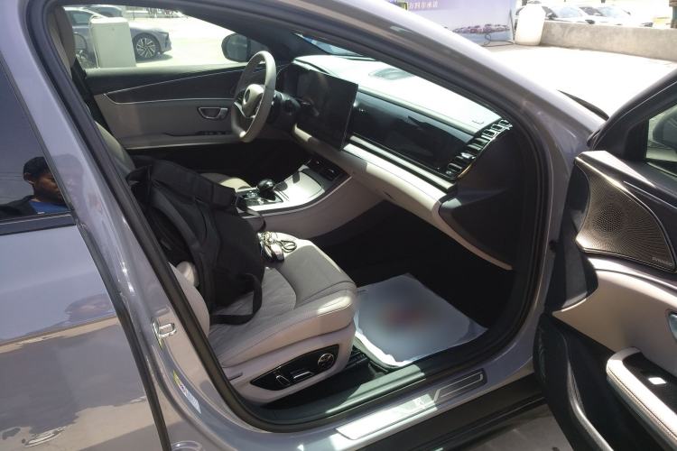 Used BYD Han 2025 DM-i Intelligent Driving Edition 125KM LiDAR Flagship Model Right Front Seat