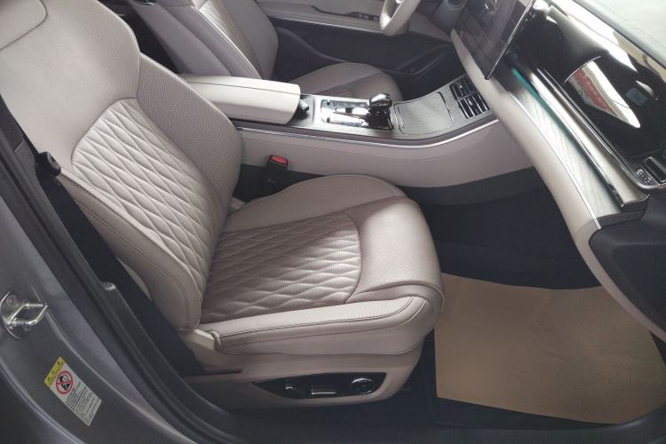 Used BYD Han 2025 DM-i Intelligent Driving Edition 125KM LiDAR Flagship Model Right Front Seat