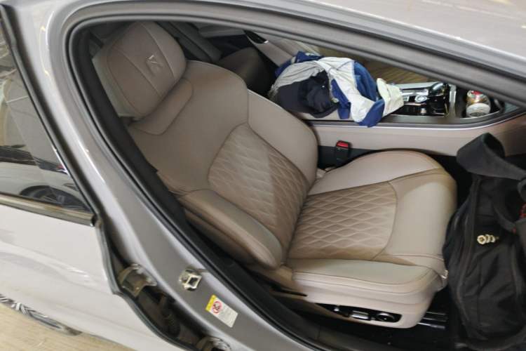 Used BYD Han 2025 DM-i Intelligent Driving Edition 125KM LiDAR Flagship Model Right Front Seat