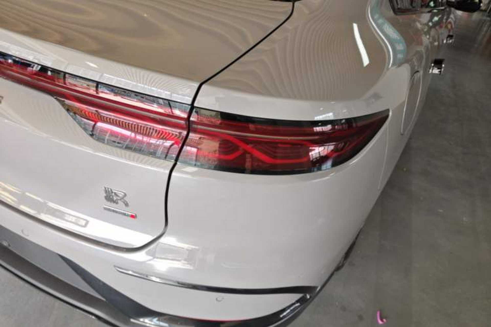Used BYD Han 2025 DM-i Intelligent Driving Edition 125KM Prestige Model Right Rear Taillight