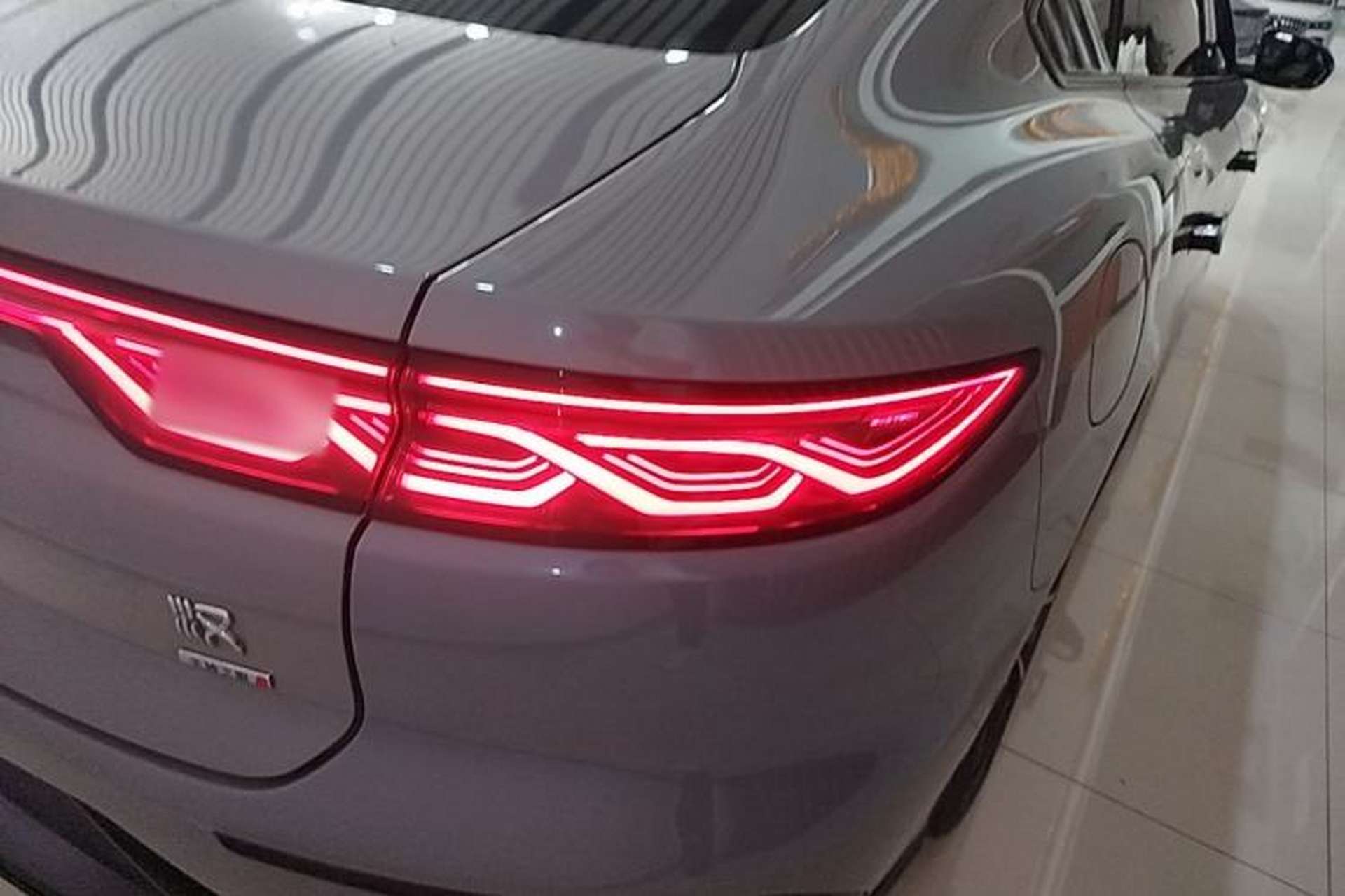 Used BYD Han 2025 DM-i Intelligent Driving Edition 125KM Prestige Model Right Rear Taillight