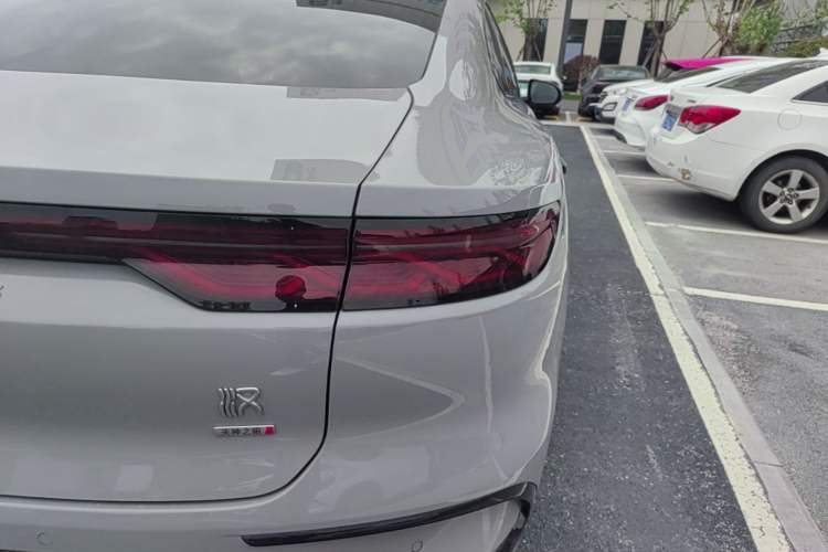 Used BYD Han  Right Rear Taillight