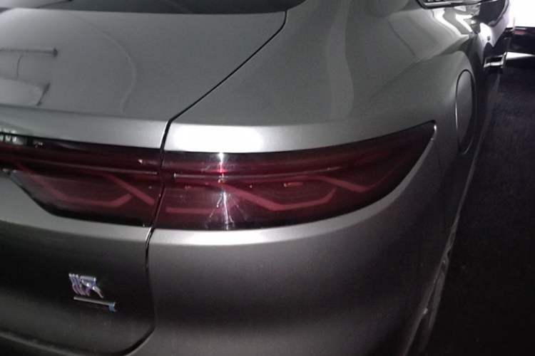Used BYD Han 2025 Model EV Intelligent Driving Edition 635KM Flagship Right Rear Taillight
