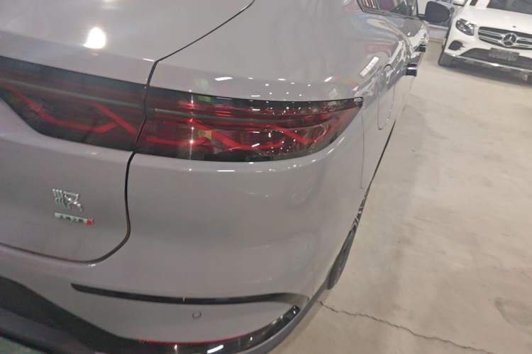 Used BYD Han 2025 DM-i 125KM LiDAR-Powered Intelligent Driving Model Right Rear Taillight