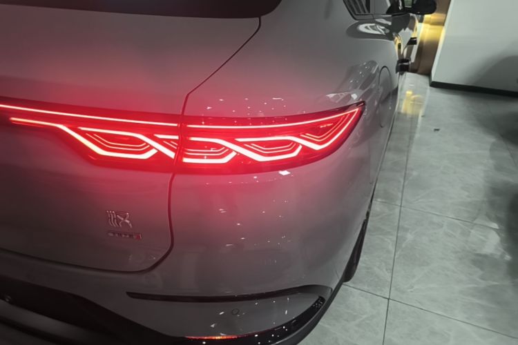 Used BYD Han 2025 DM-i 125KM LiDAR-Powered Intelligent Driving Model Right Rear Taillight
