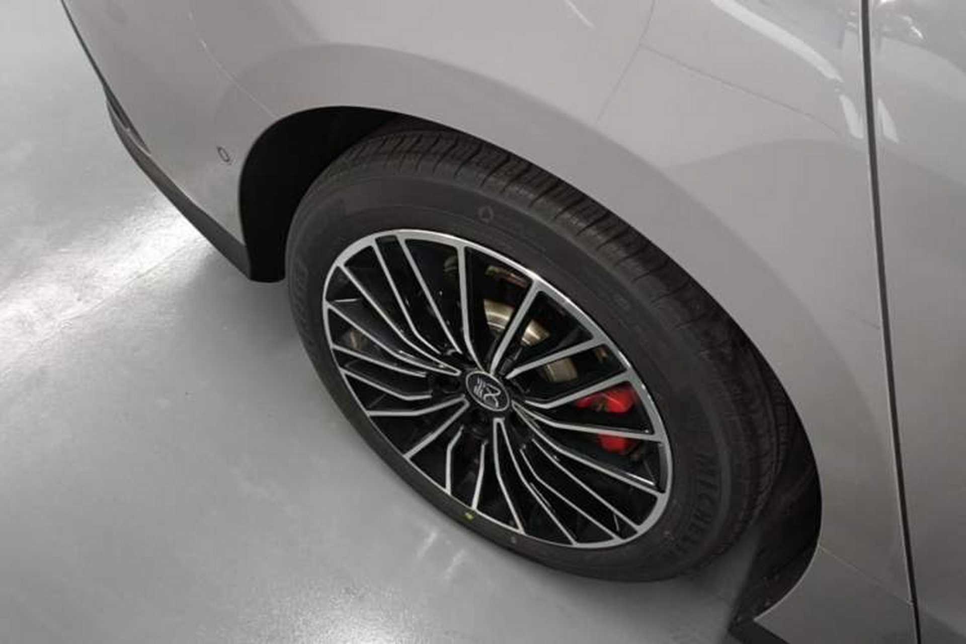 Used BYD Han 2025 EV with 701 km of Laser Radar-Enabled Intelligent Driving Right Rear Wheel Hub