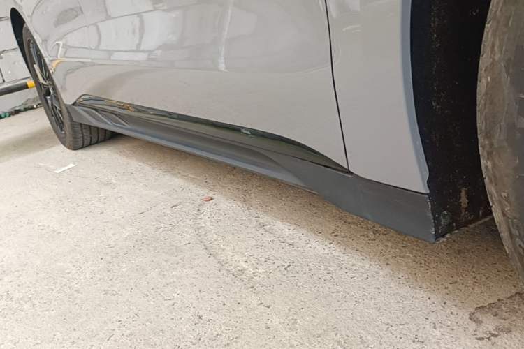 Used BYD Han 2025 DM-i 125KM Elite Model Right Side Sill