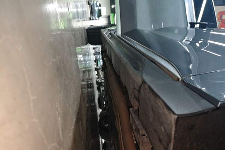 Used BYD Han 2025 DM-i 125KM Elite Model Right Side Sill