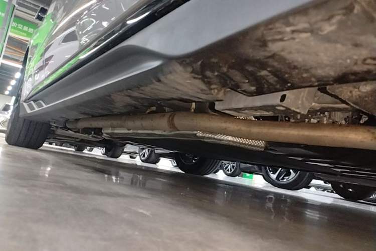 Used BYD Han 2025 DM-i Smart Drive 125KM Elite Model Right Side Sill