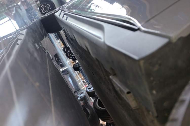 Used BYD Han 2025 EV with 701 km of Laser Radar-Enabled Intelligent Driving Right Side Sill
