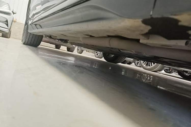 Used BYD Han 2025 DM-i Smart Drive 125KM Elite Model Right Side Sill