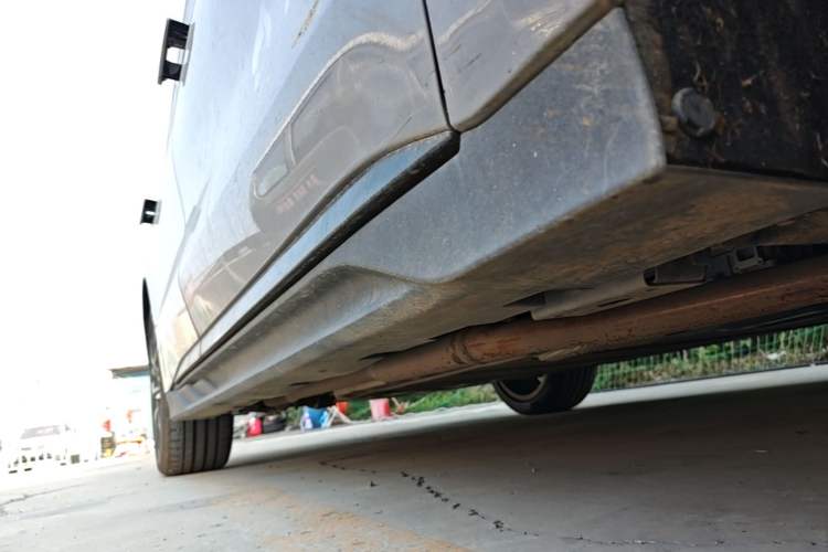 Used BYD Han 2025 DM-i Intelligent Driving Edition 125KM LiDAR Flagship Model Right Side Sill
