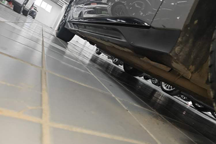 Used BYD Han 2025 DM-i Intelligent Driving Edition 125KM LiDAR Flagship Model Right Side Sill