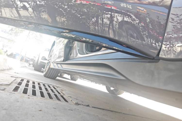 Used BYD Han 2025 DM-i 125KM Prestige Model Right Side Sill