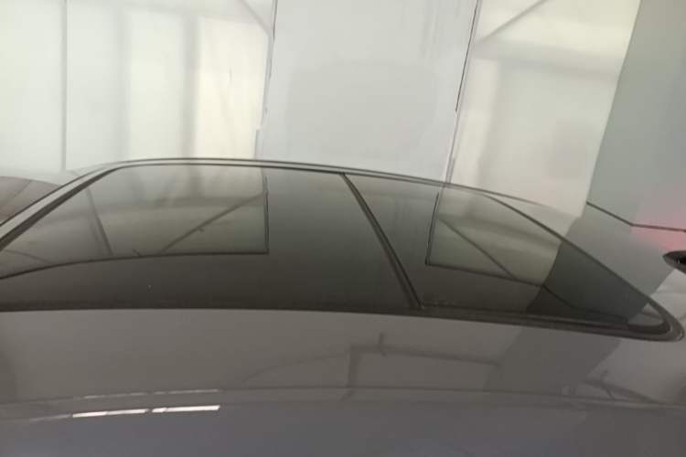 Used BYD Han 2025 DM-i Intelligent Driving Edition 125KM LiDAR Flagship Model Roof