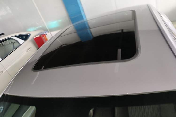 Used BYD Han 2025 DM-i 125KM Prestige Model Roof