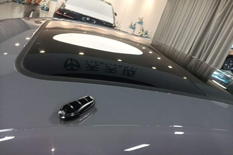 Used BYD Han 2025 EV Intelligent Driving Edition 605KM Prestige Model Roof