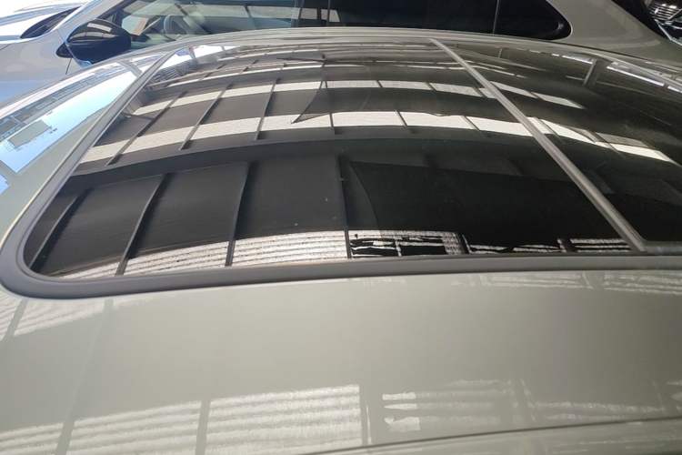 Used BYD Han 2025 Model EV Intelligent Driving Edition 635KM Flagship Roof