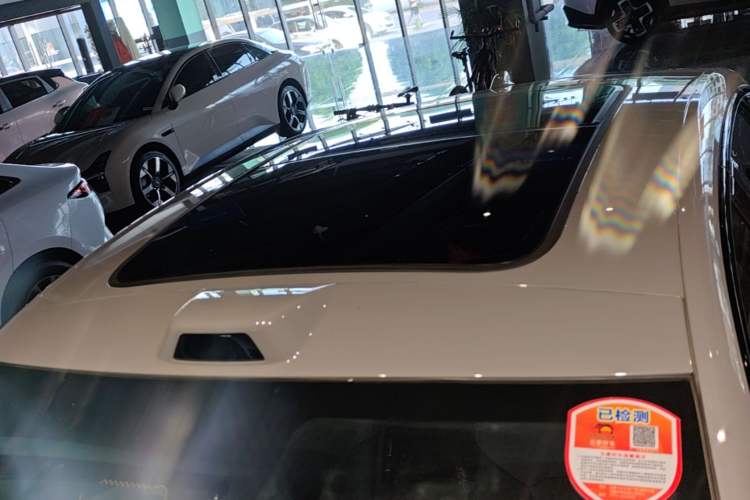 Used BYD Han 2025 EV with 701 km of Laser Radar-Enabled Intelligent Driving Roof