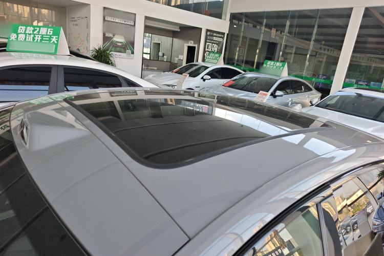 Used BYD Han 2025 DM-i Intelligent Driving Edition 125KM LiDAR Flagship Model Roof