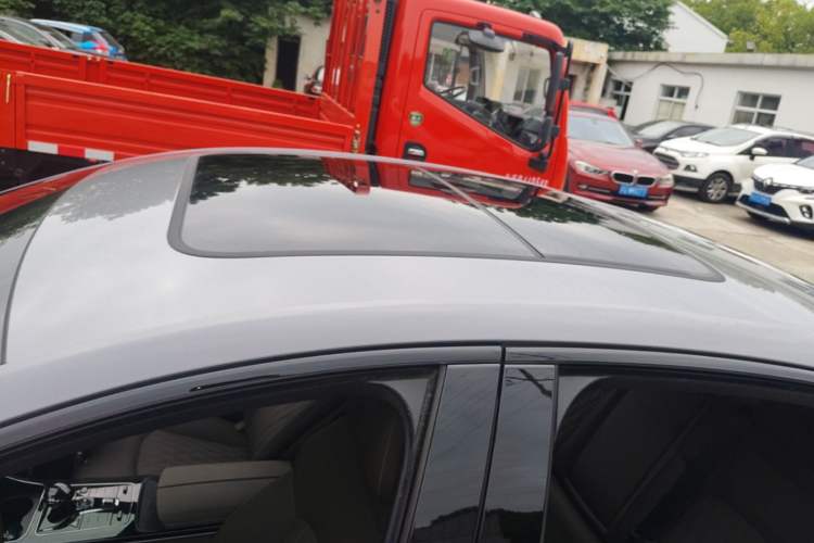 Used BYD Han 2025 EV 605KM Prestige Model Roof