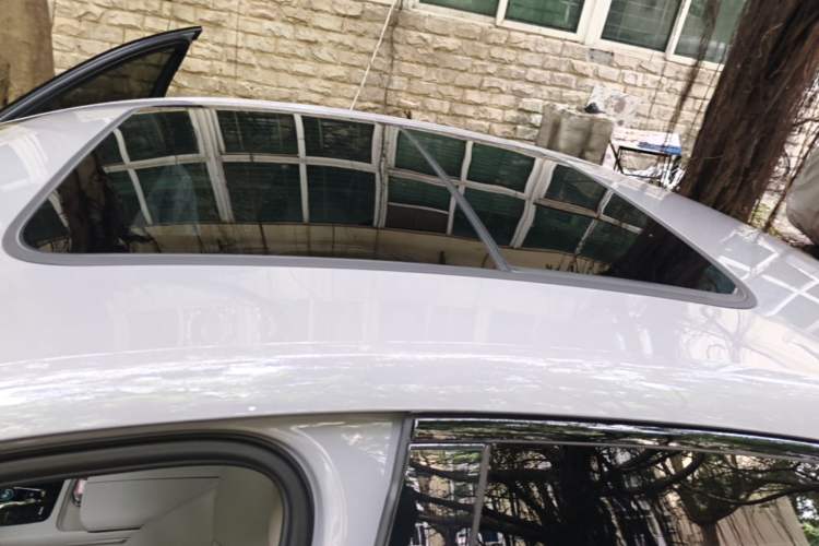 Used BYD Han 2025 DM-i 125KM Prestige Model Roof